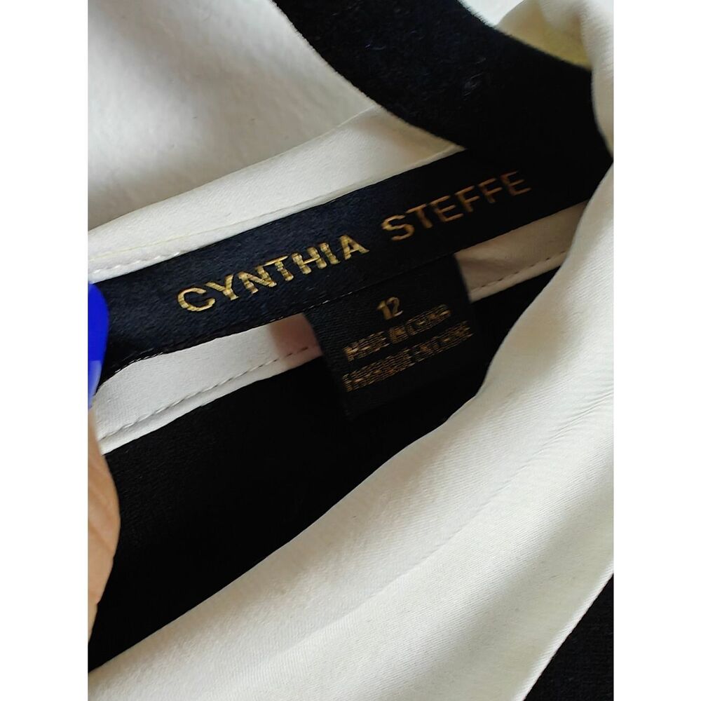 Cynthia Steffe Black Shift Dress with White Pointed Collar and Cuffs - Picture 7 of 8